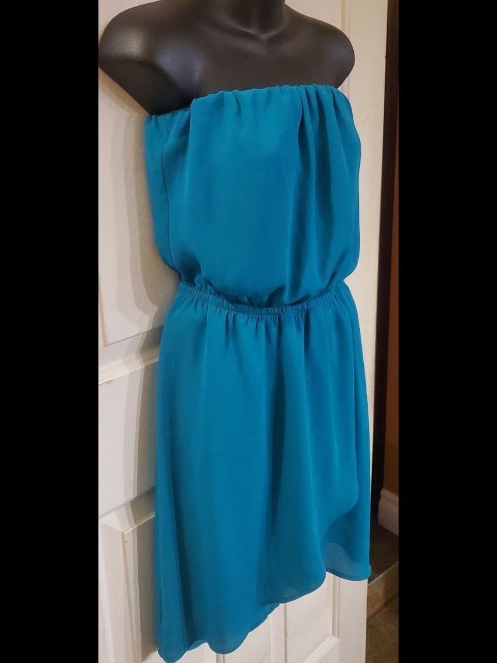 Express Strapless Teal Dress - Picture 4 of 8